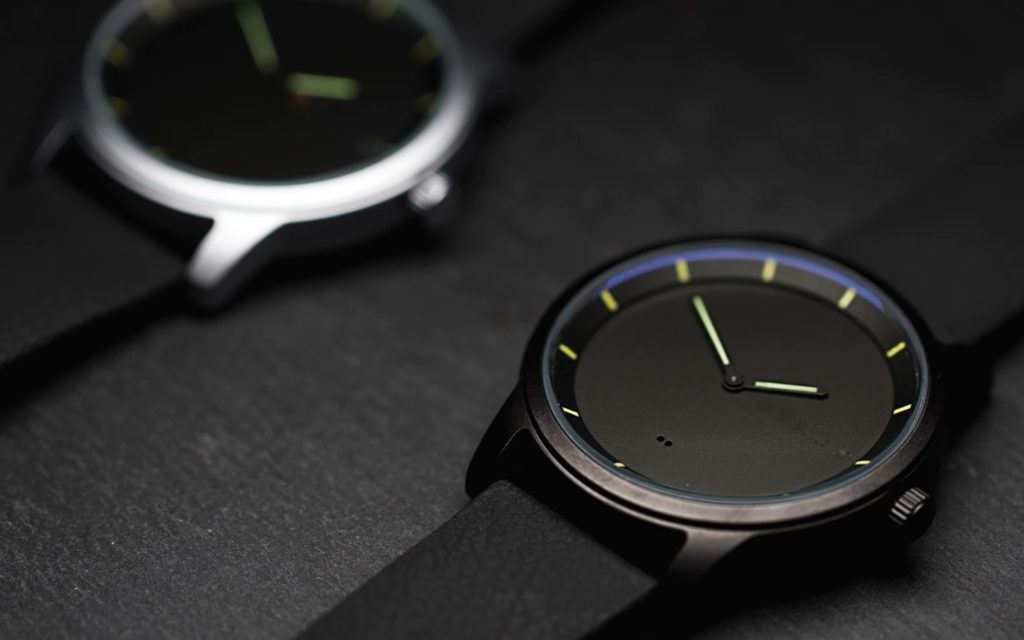 Stark’s Kickstarterfunded Hybrid Smartwatch Costs Just 80